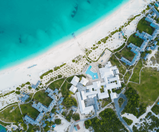 Complexe hotelier au bord de mer